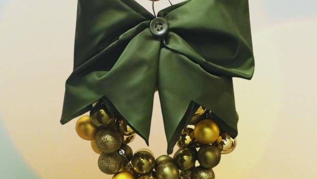 Kringwinkel Maasland - Van kerstbal naar kerstkrans © Kringwinkel maasland